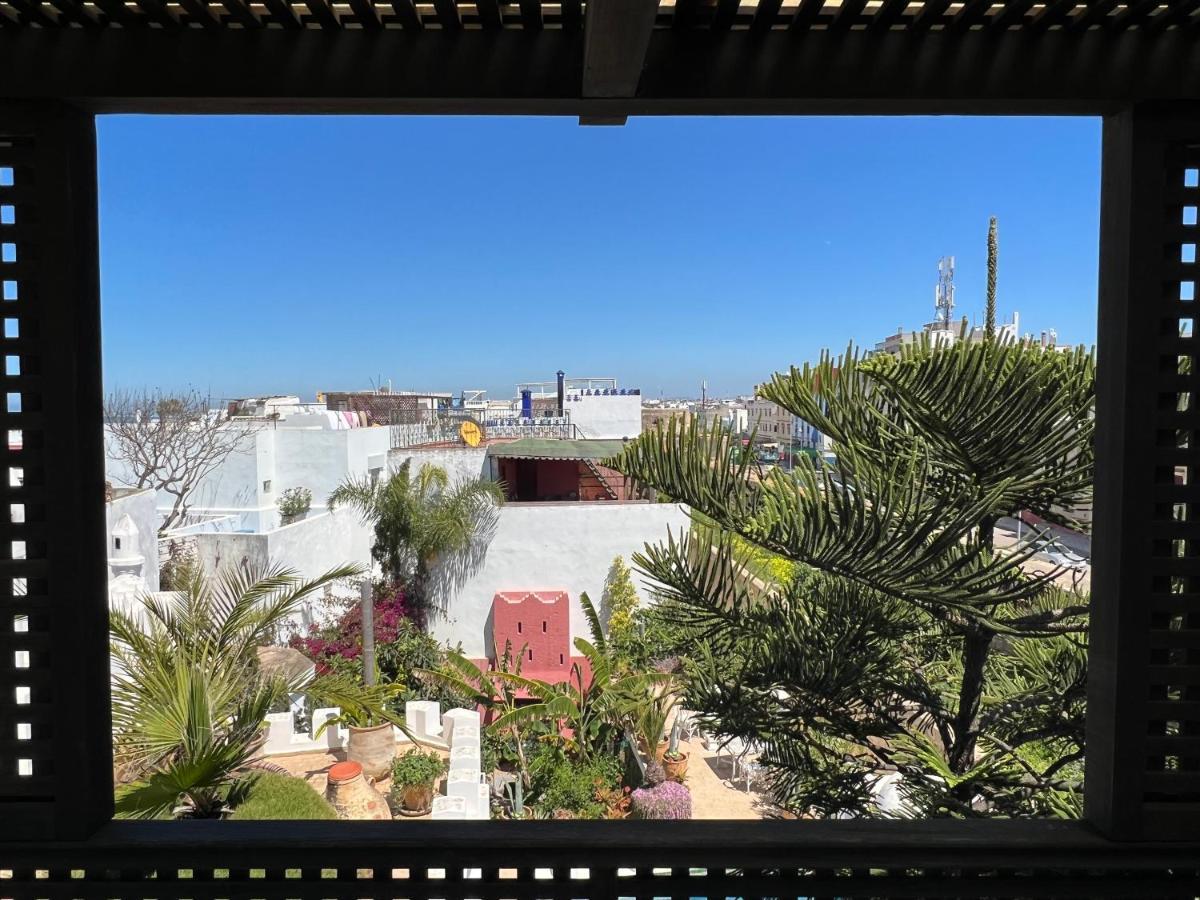 Riad Oasis D'Асила Екстериор снимка
