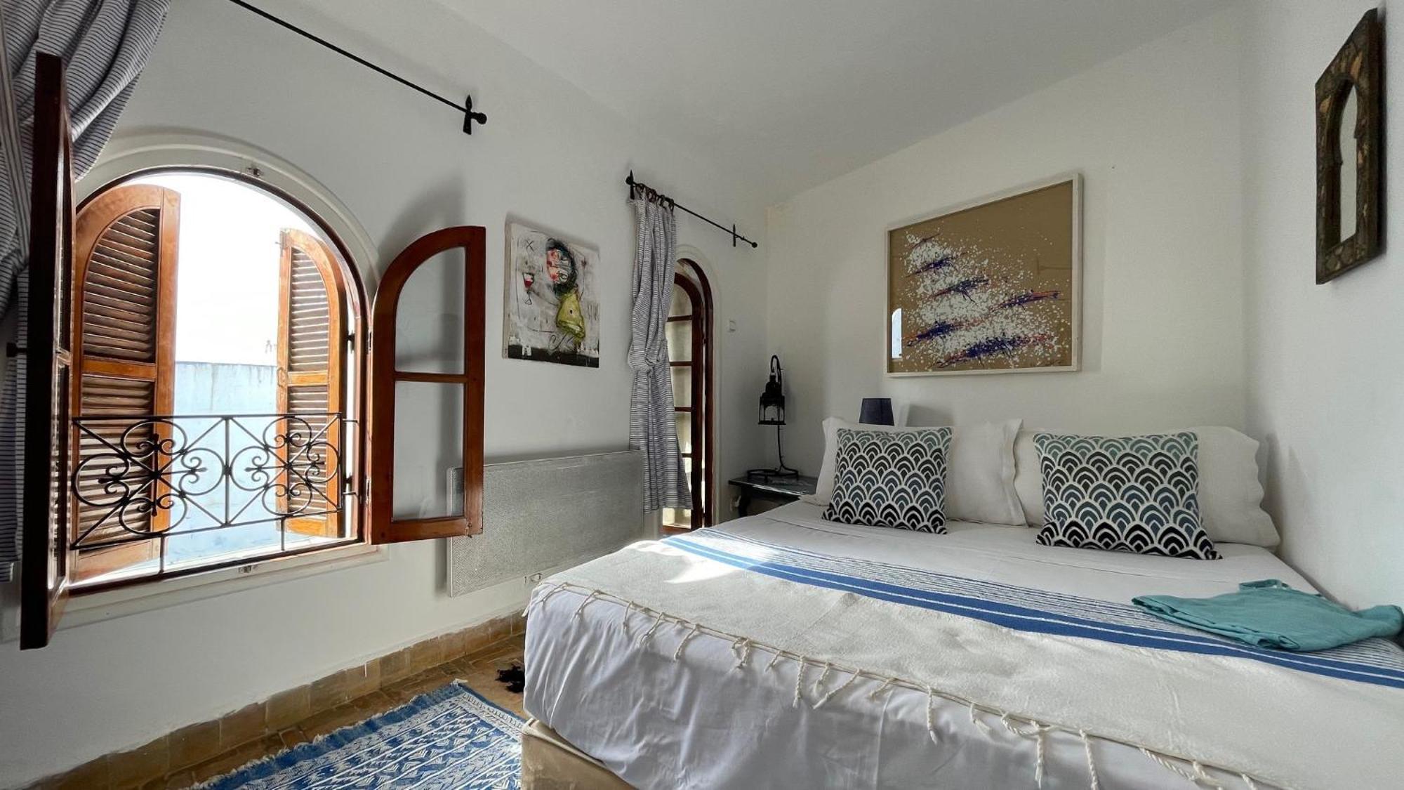 Riad Oasis D'Асила Екстериор снимка