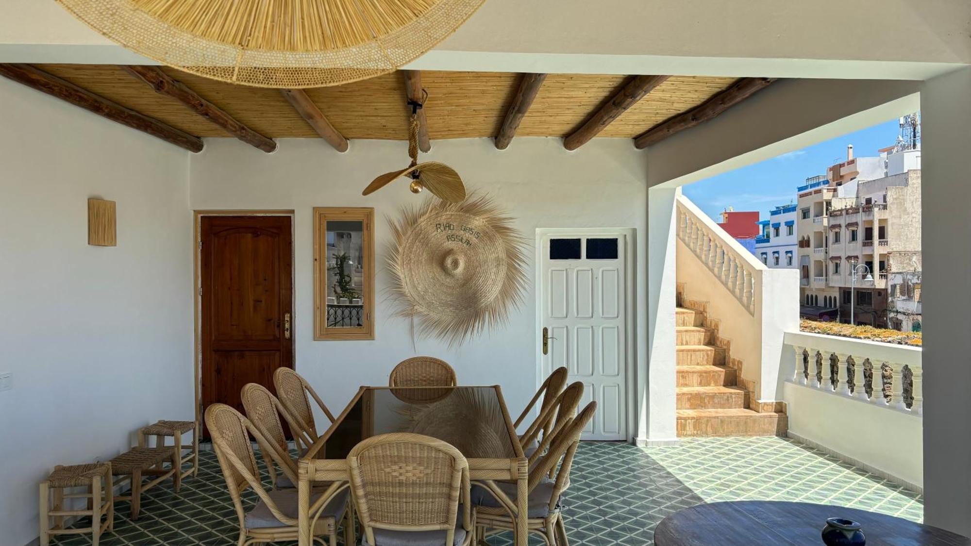 Riad Oasis D'Асила Екстериор снимка