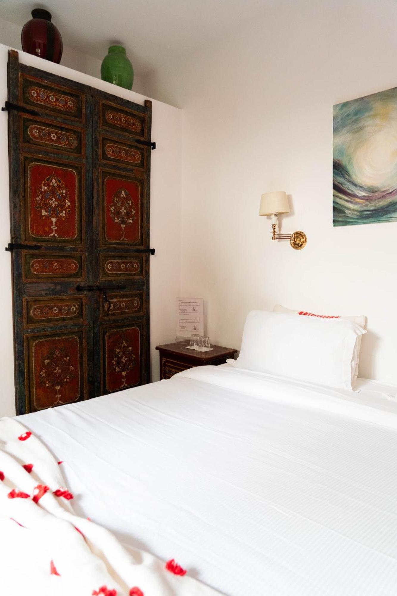 Riad Oasis D'Асила Екстериор снимка