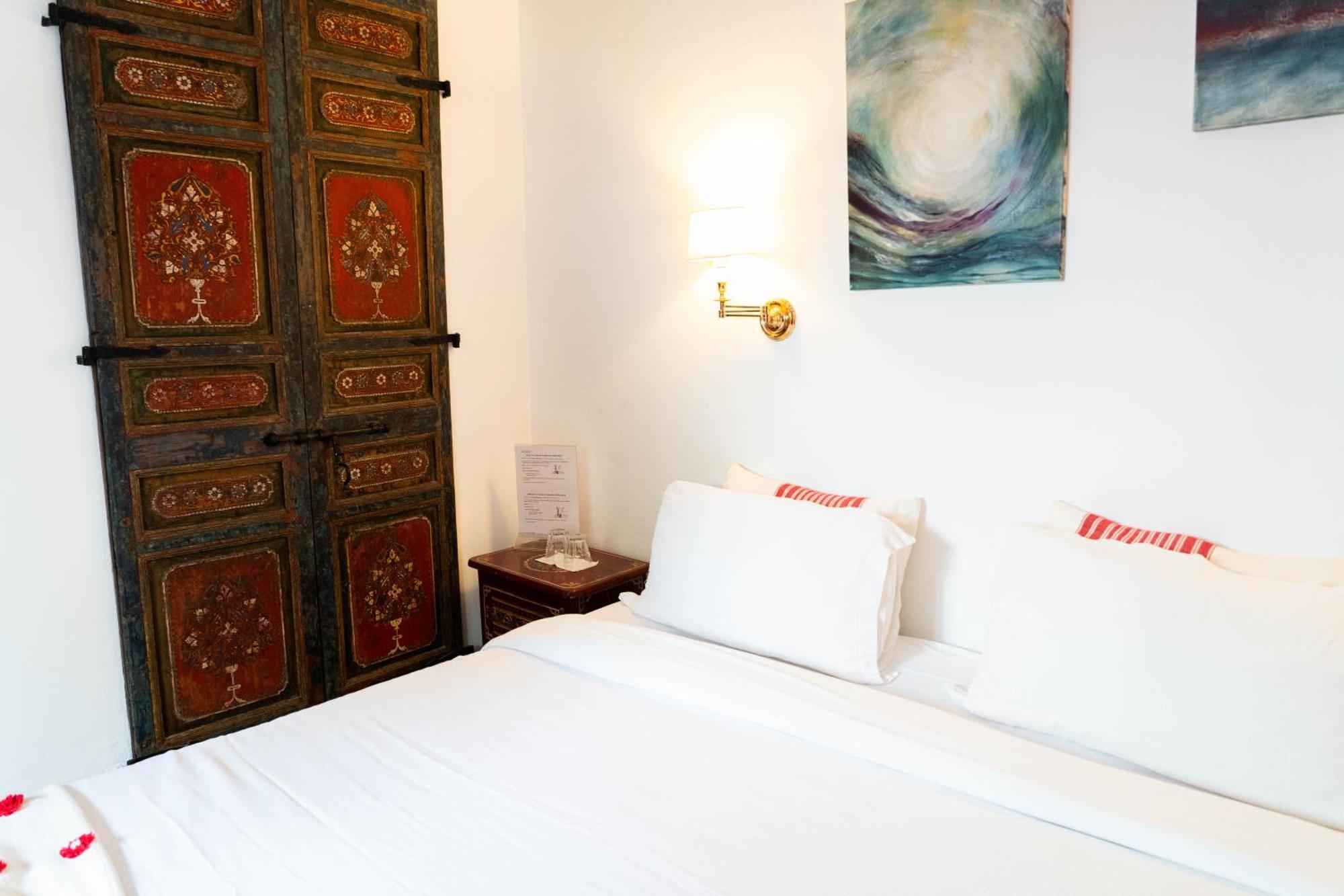 Riad Oasis D'Асила Екстериор снимка