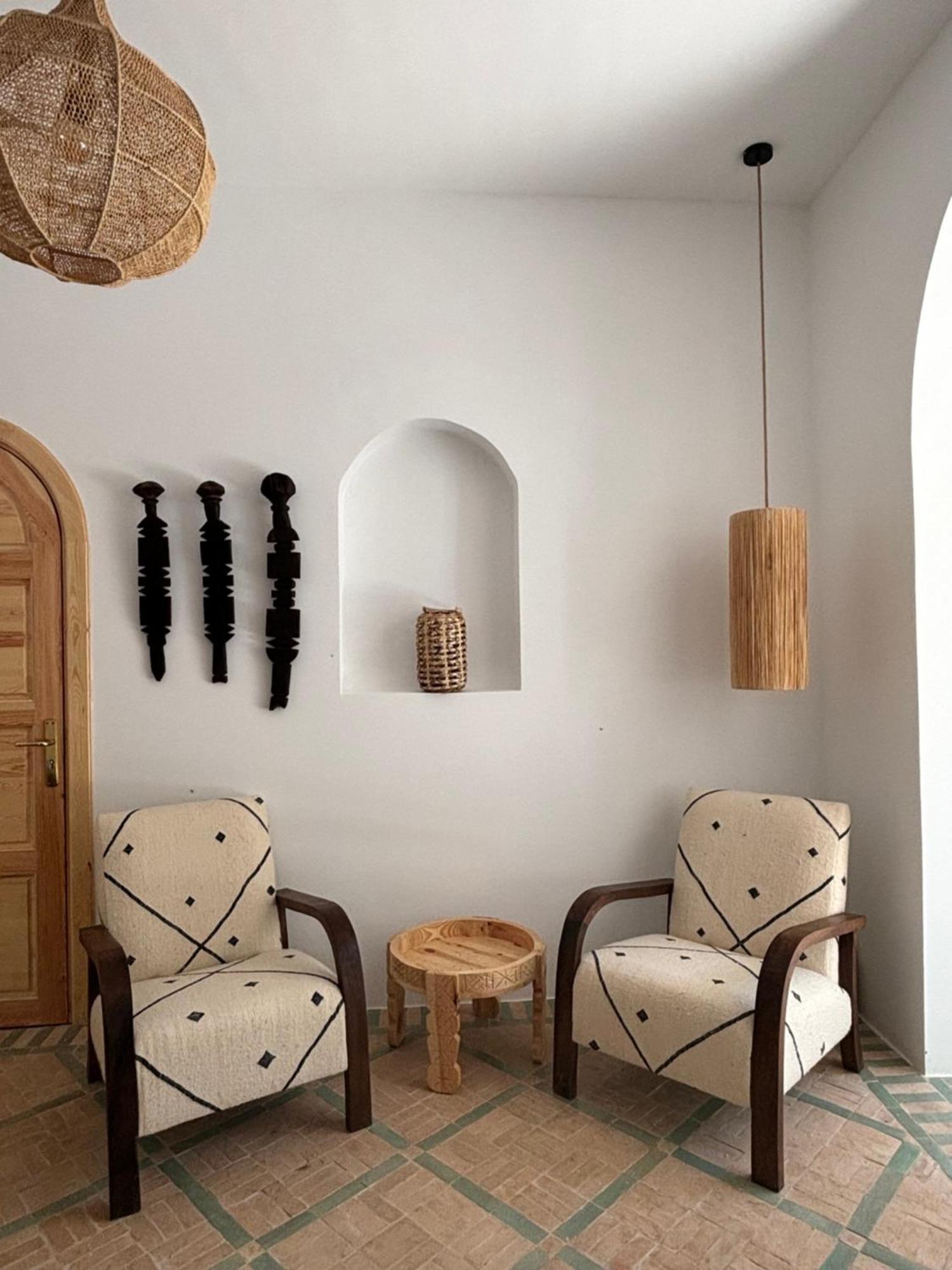 Riad Oasis D'Асила Екстериор снимка
